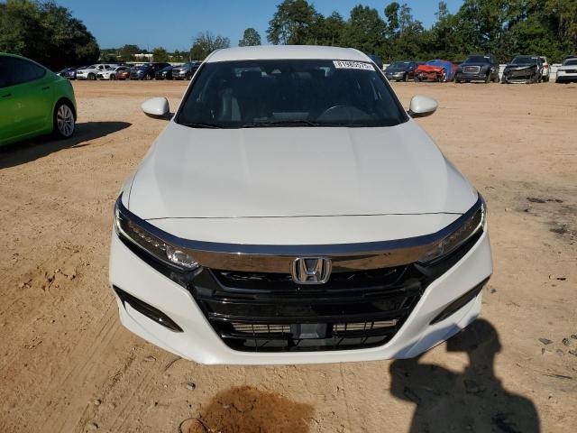 1HGCV1F30KA071557 - 2019 HONDA ACCORD SPORT WHITE photo 5