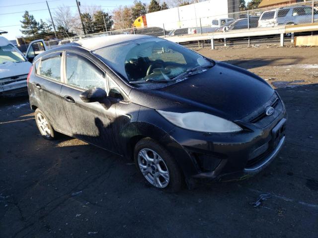 3FADP4EJ0CM158724 - 2012 FORD FIESTA SE BLACK photo 4