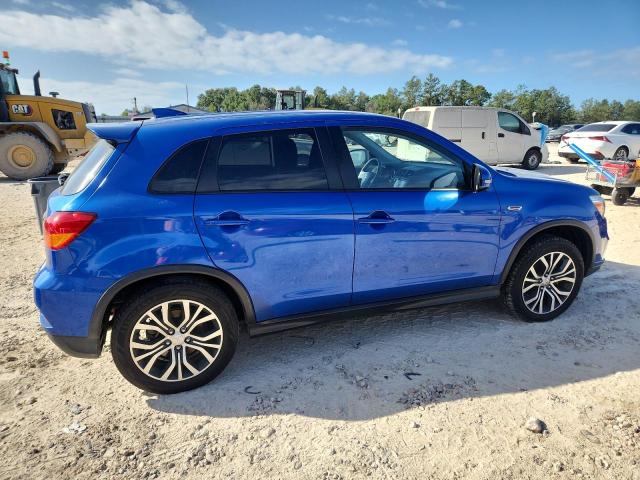 JA4AP3AU7JU019605 - 2018 MITSUBISHI OUTLANDER ES BLUE photo 3