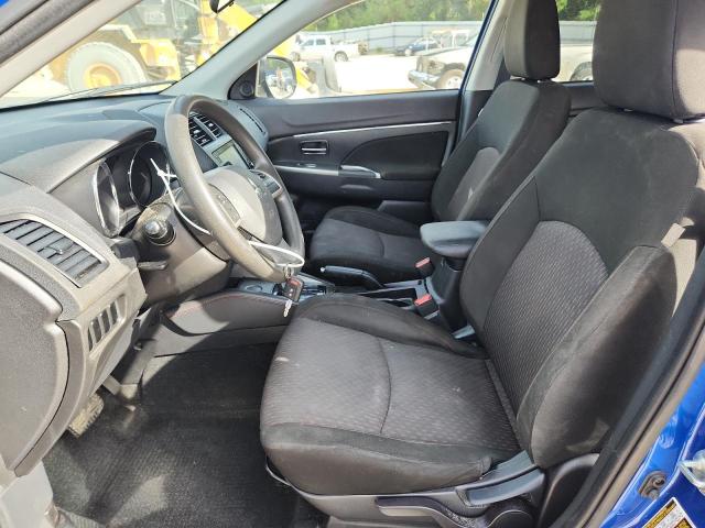 JA4AP3AU7JU019605 - 2018 MITSUBISHI OUTLANDER ES BLUE photo 7