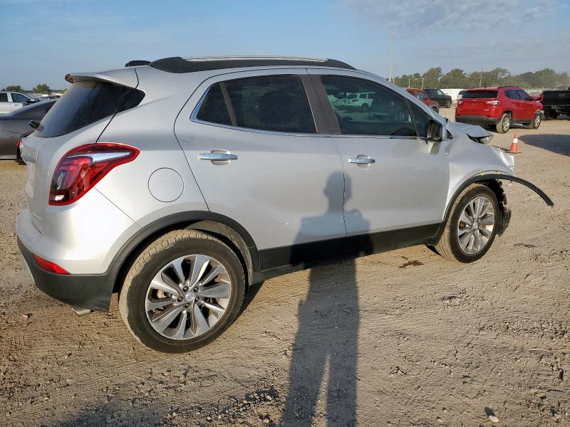 KL4CJASB5LB014476 - 2020 BUICK ENCORE PREFERRED SILVER photo 3
