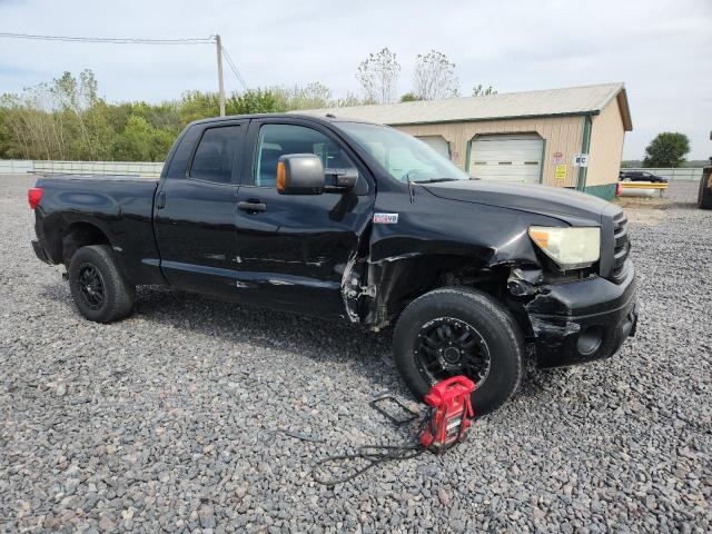 5TFUW5F10AX114103 - 2010 TOYOTA TUNDRA DOUBLE CAB SR5 BLACK photo 4