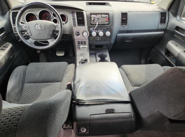 5TFUW5F10AX114103 - 2010 TOYOTA TUNDRA DOUBLE CAB SR5 BLACK photo 8