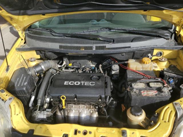 KL1TG56E89B315209 - 2009 CHEVROLET AVEO LT YELLOW photo 11