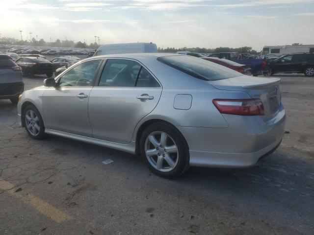 4T1BK46K78U566806 - 2008 TOYOTA CAMRY LE ვერცხლისფერი ფოტო 2