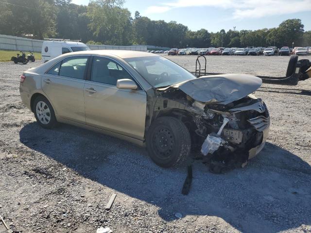 4T1BF3EK8BU165806 - 2011 TOYOTA CAMRY BASE GOLD photo 4