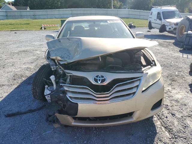 4T1BF3EK8BU165806 - 2011 TOYOTA CAMRY BASE GOLD photo 5
