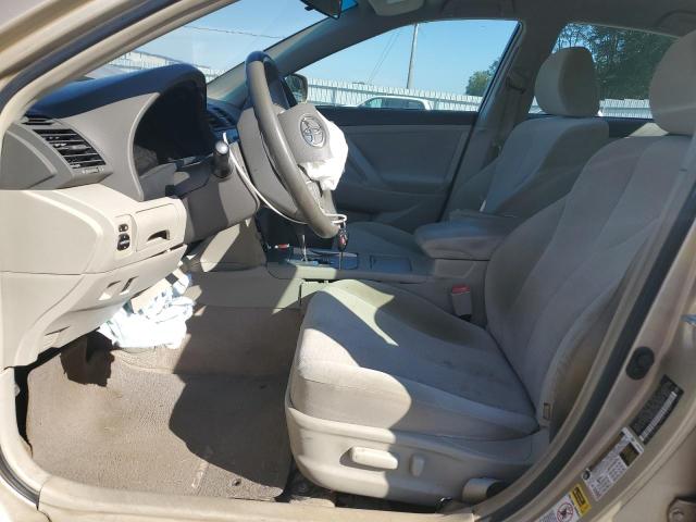 4T1BF3EK8BU165806 - 2011 TOYOTA CAMRY BASE GOLD photo 7