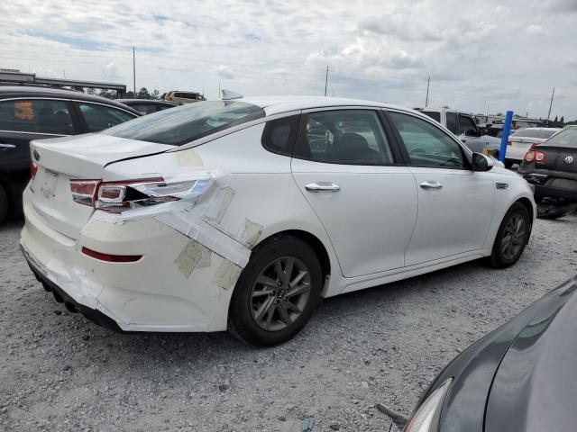 5XXGT4L34KG341647 - 2019 KIA OPTIMA LX WHITE photo 3