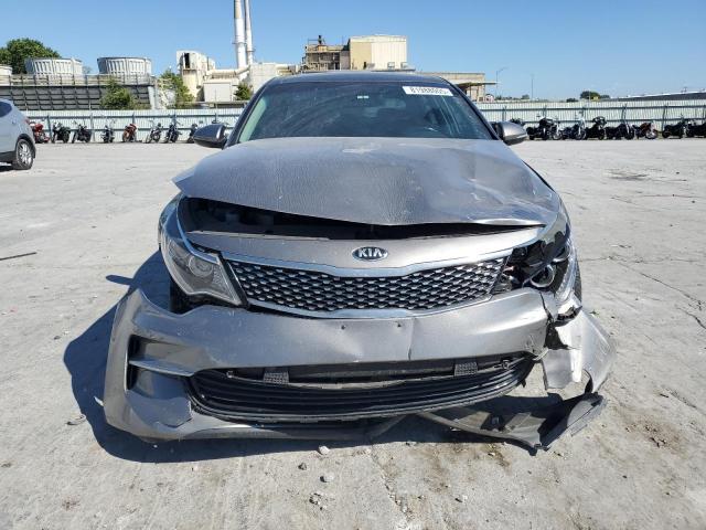 5XXGU4L31GG098822 - 2016 KIA OPTIMA EX GRAY photo 5