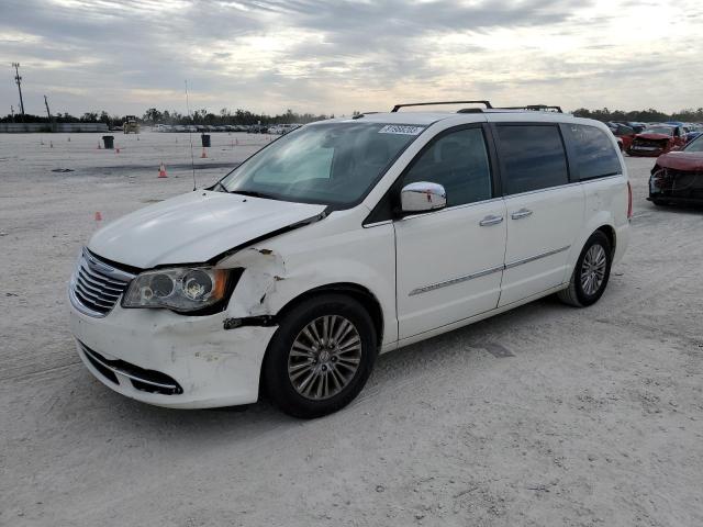 2A4RR6DG9BR714025 - 2011 CHRYSLER TOWN & COU LIMITED WHITE photo 1