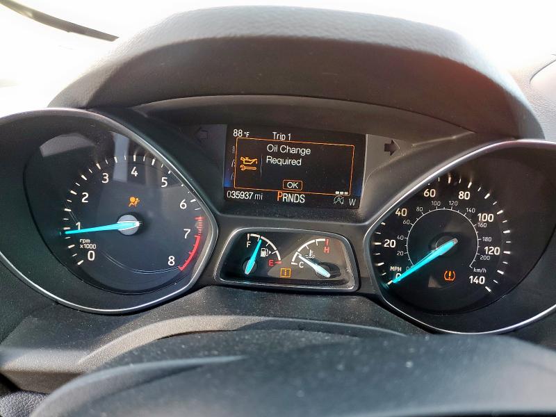 1FMCU9J99JUC66299 - 2018 FORD ESCAPE TITANIUM أبيض صورة 9