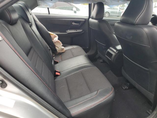 4T1BF1FK5GU237801 - 2016 TOYOTA CAMRY LE SILVER photo 10