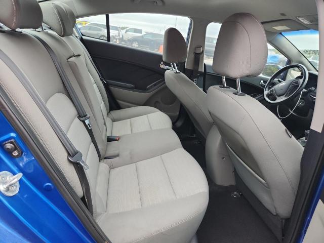 KNAFX4A82E5089269 - 2014 KIA FORTE EX BLUE photo 10