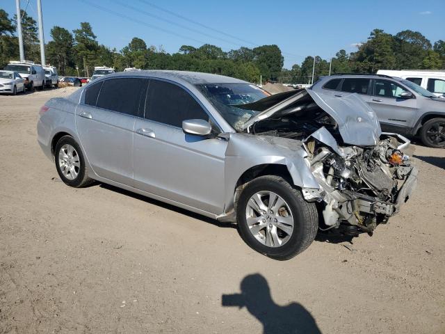 1HGCP2F4XAA047080 - 2010 HONDA ACCORD LXP SILVER photo 4