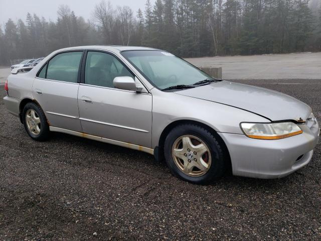 1HGCG1652XA801374 - 1999 HONDA ACCORD EX SILVER photo 4