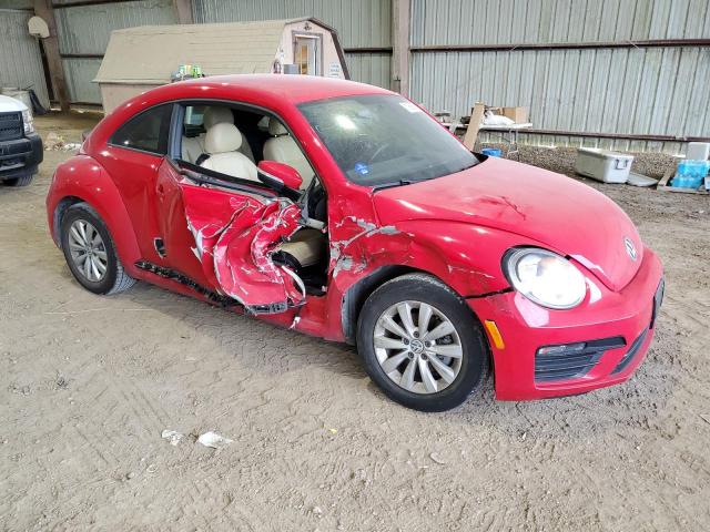 3VWFD7AT7KM709540 - 2019 VOLKSWAGEN BEETLE S RED photo 4