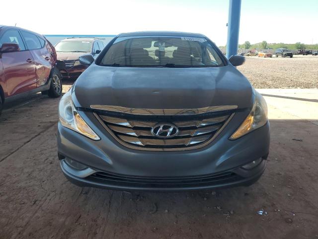 5NPEC4AB5DH753357 - 2013 HYUNDAI SONATA SE 灰色 照片 5