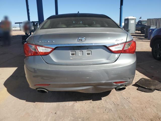 5NPEC4AB5DH753357 - 2013 HYUNDAI SONATA SE 灰色 照片 6