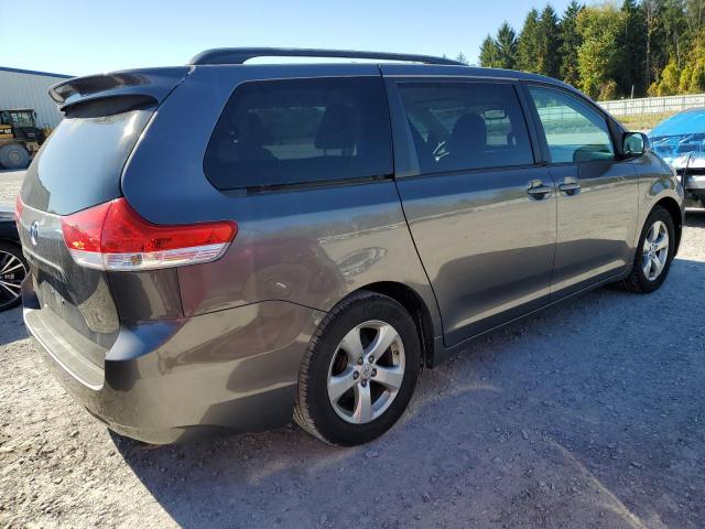 5TDKK3DC1BS117952 - 2011 TOYOTA SIENNA LE ვერცხლისფერი ფოტო 3