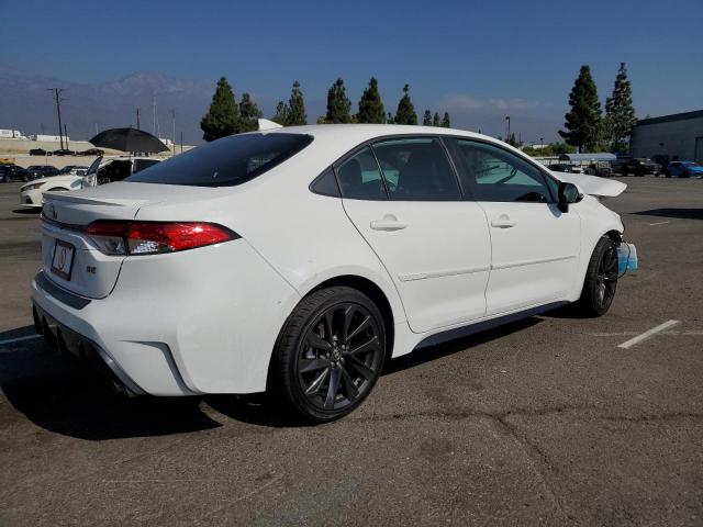 5YFS4MCE2RP205494 - 2024 TOYOTA COROLLA SE WHITE photo 3