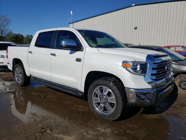 5TFAY5F13MX041911 - 2021 TOYOTA TUNDRA CREWMAX 1794 WHITE photo 4