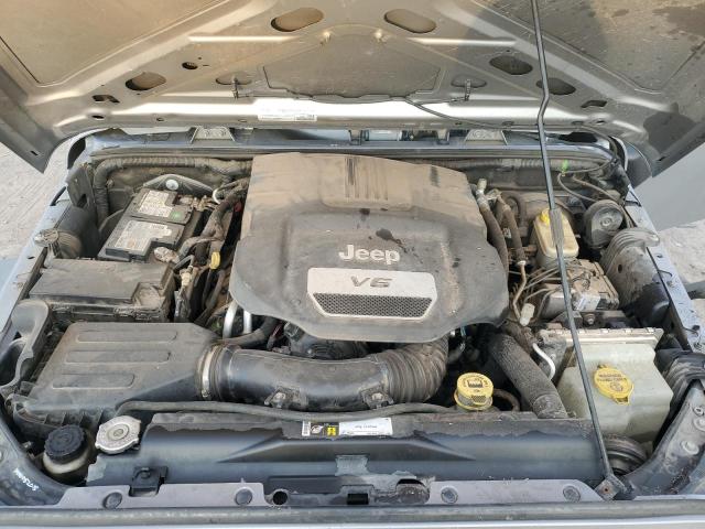 1C4AJWAG2FL690339 - 2015 JEEP WRANGLER SPORT فضي صورة 12