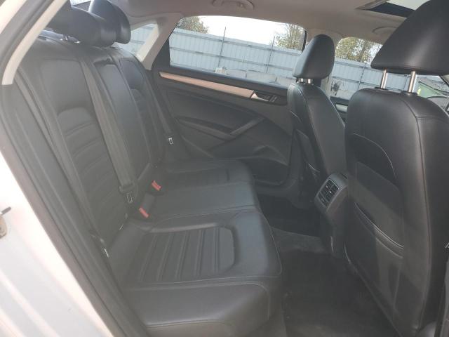1VWBS7A30FC071272 - 2015 VOLKSWAGEN PASSAT SE Ақ фото 10