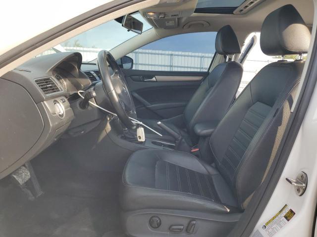 1VWBS7A30FC071272 - 2015 VOLKSWAGEN PASSAT SE Ақ фото 7