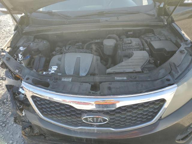 5XYKU4A23BG161766 - 2011 KIA SORENTO EX 灰色 照片 12