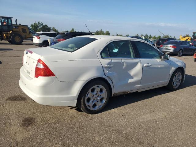 3FAHP0HA7AR145569 - 2010 FORD FUSION SE WHITE photo 3