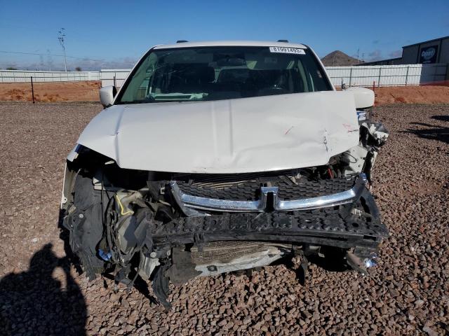 2D4RN3DG8BR728808 - 2011 DODGE GRAND CARA MAINSTREET WHITE photo 5