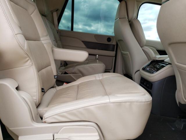 5LMJJ2LTXKEL04700 - 2019 LINCOLN NAVIGATOR RESERVE CREAM photo 11