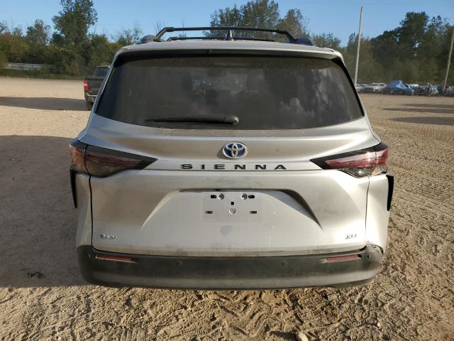 5TDYRKEC8SS229758 - 2025 TOYOTA SIENNA XLE SILVER photo 6