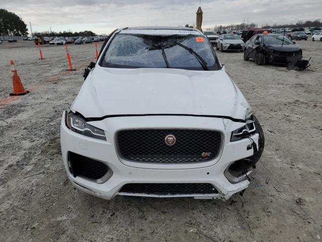 SADCM2FV1KA392682 - 2019 JAGUAR F-PACE S WHITE photo 5