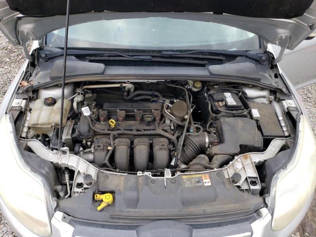 1FADP3F27EL163408 - 2014 FORD FOCUS SE SILVER photo 11