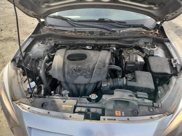 3MYDLBZV6GY119353 - 2016 TOYOTA SCION IA SILVER photo 11