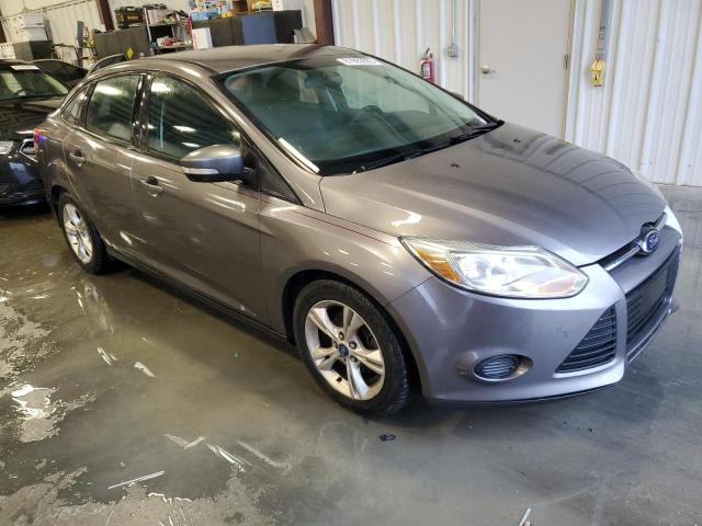 1FADP3F24EL152169 - 2014 FORD FOCUS SE GRAY photo 4