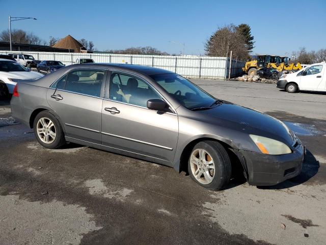 1HGCM56896A020327 - 2006 HONDA ACCORD EX GRAY photo 4