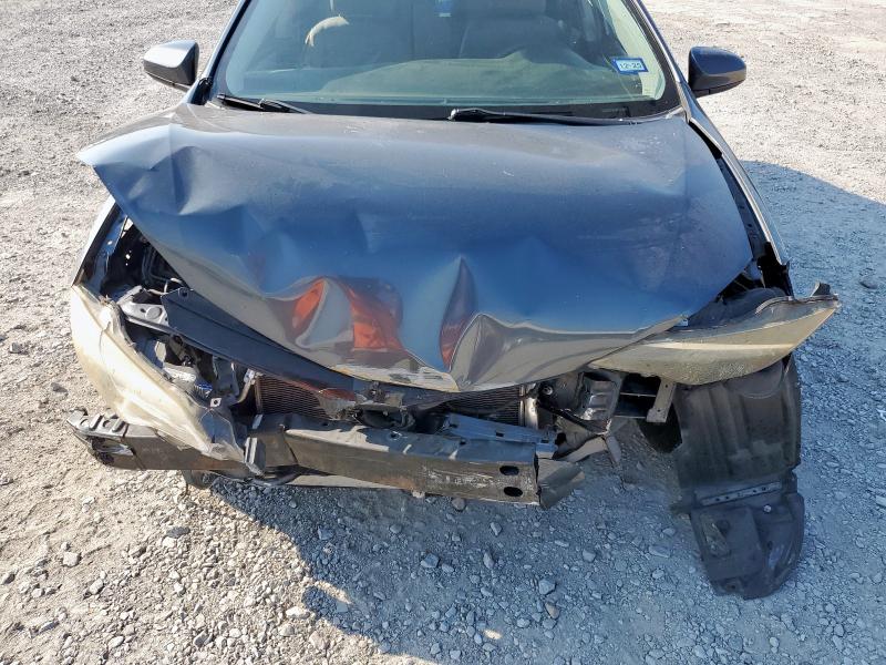 5YFBURHE3JP784778 - 2018 TOYOTA COROLLA L 蓝色 照片 11