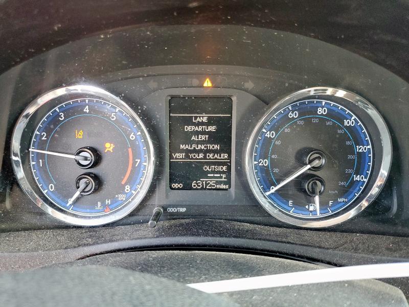 5YFBURHE3JP784778 - 2018 TOYOTA COROLLA L 蓝色 照片 9