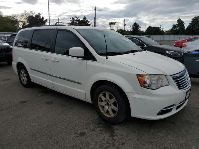 2C4RC1BG1DR584483 - 2013 CHRYSLER TOWN & COU TOURING WHITE photo 4