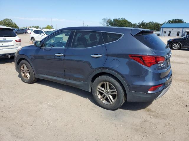 5NMZT3LB2JH098026 - 2018 HYUNDAI SANTA FE S ლურჯი ფოტო 2