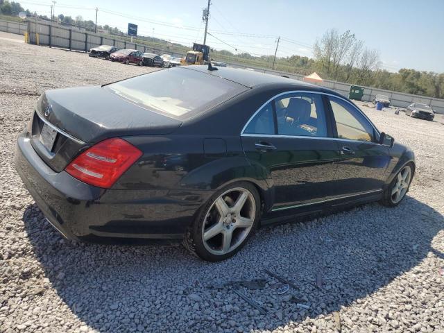 WDDNG7DB7DA513869 - 2013 MERCEDES-BENZ S 550 黑色 照片 3