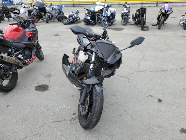 JKAEXEC16BDA69514 - 2011 KAWASAKI EX650 C Siyah fotoğraf 2