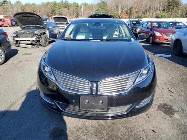 3LN6L2J93GR610247 - 2016 LINCOLN MKZ BLACK photo 5