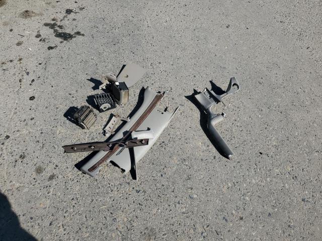 2G1WF52E749358750 - 2004 CHEVROLET IMPALA 银色 照片 12