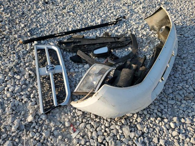 1D7RE3BK3BS606320 - 2011 DODGE DAKOTA SLT WHITE photo 12