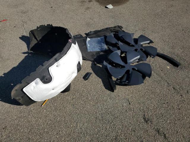 7SAYGDEE3TA440438 - 2026 TESLA MODEL Y 蓝色 照片 13