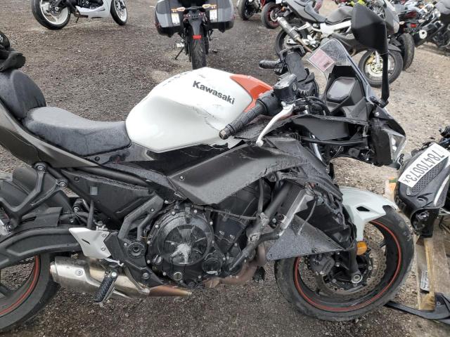 ML5EXER11PDA94769 - 2023 KAWASAKI EX650 R BLACK photo 5